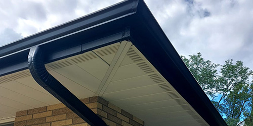 From Ice Dams to Downpours: How to Choose Gutters That Will Last in Minnesota